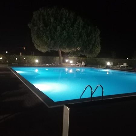 Casa Gisela Apartment Desenzano del Garda Luaran gambar