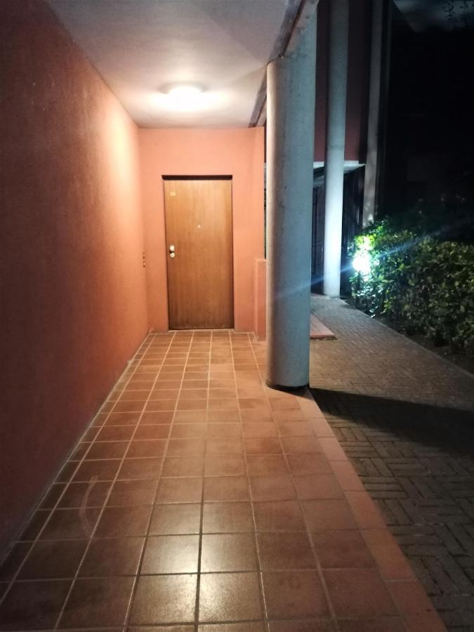Casa Gisela Apartment Desenzano del Garda Luaran gambar