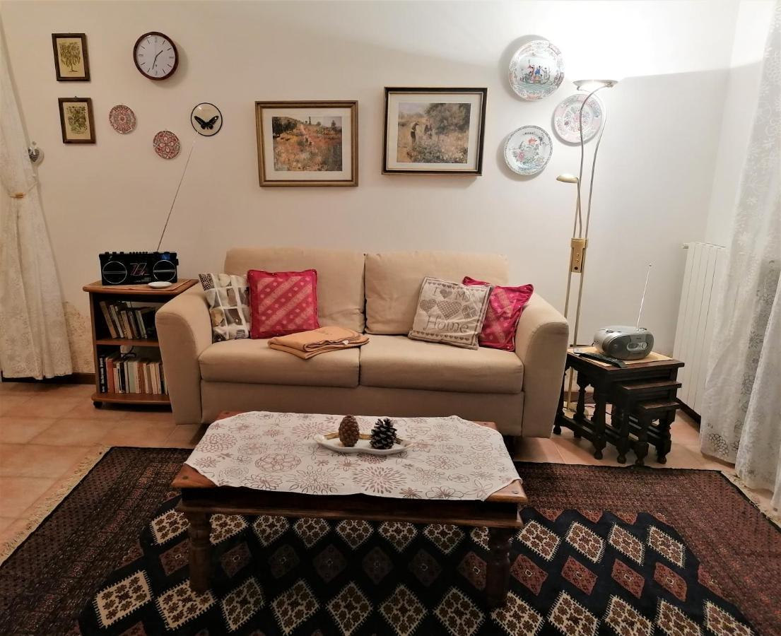 Casa Gisela Apartment Desenzano del Garda Luaran gambar
