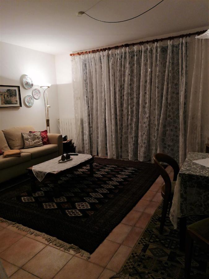 Casa Gisela Apartment Desenzano del Garda Luaran gambar