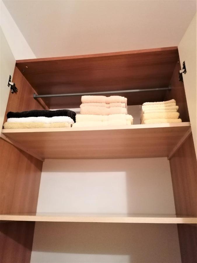 Casa Gisela Apartment Desenzano del Garda Luaran gambar